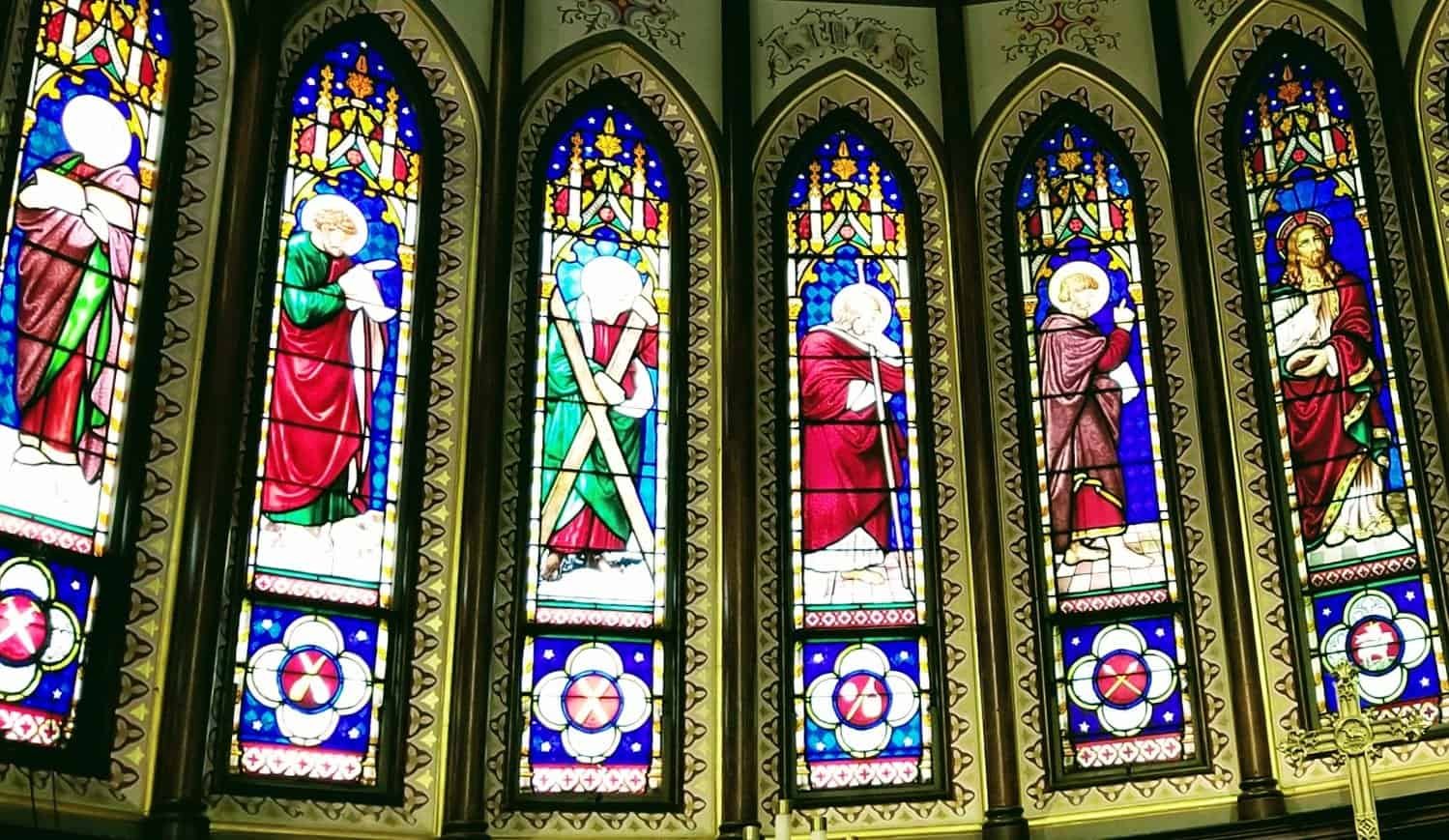 10 Ways to Tell if Christian Nationalism Is Replacing the Gospel in Your Assembly